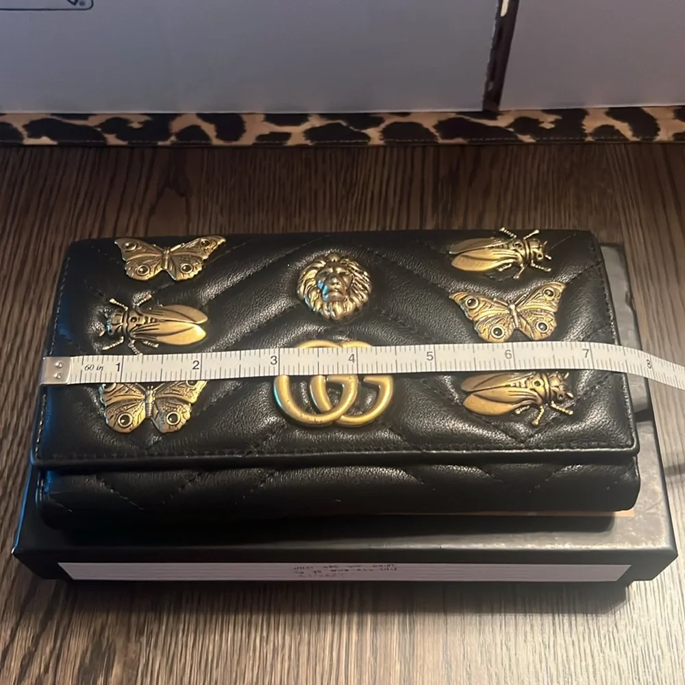 Gucci Bug Wallet - RARE - Picture 10 of 11